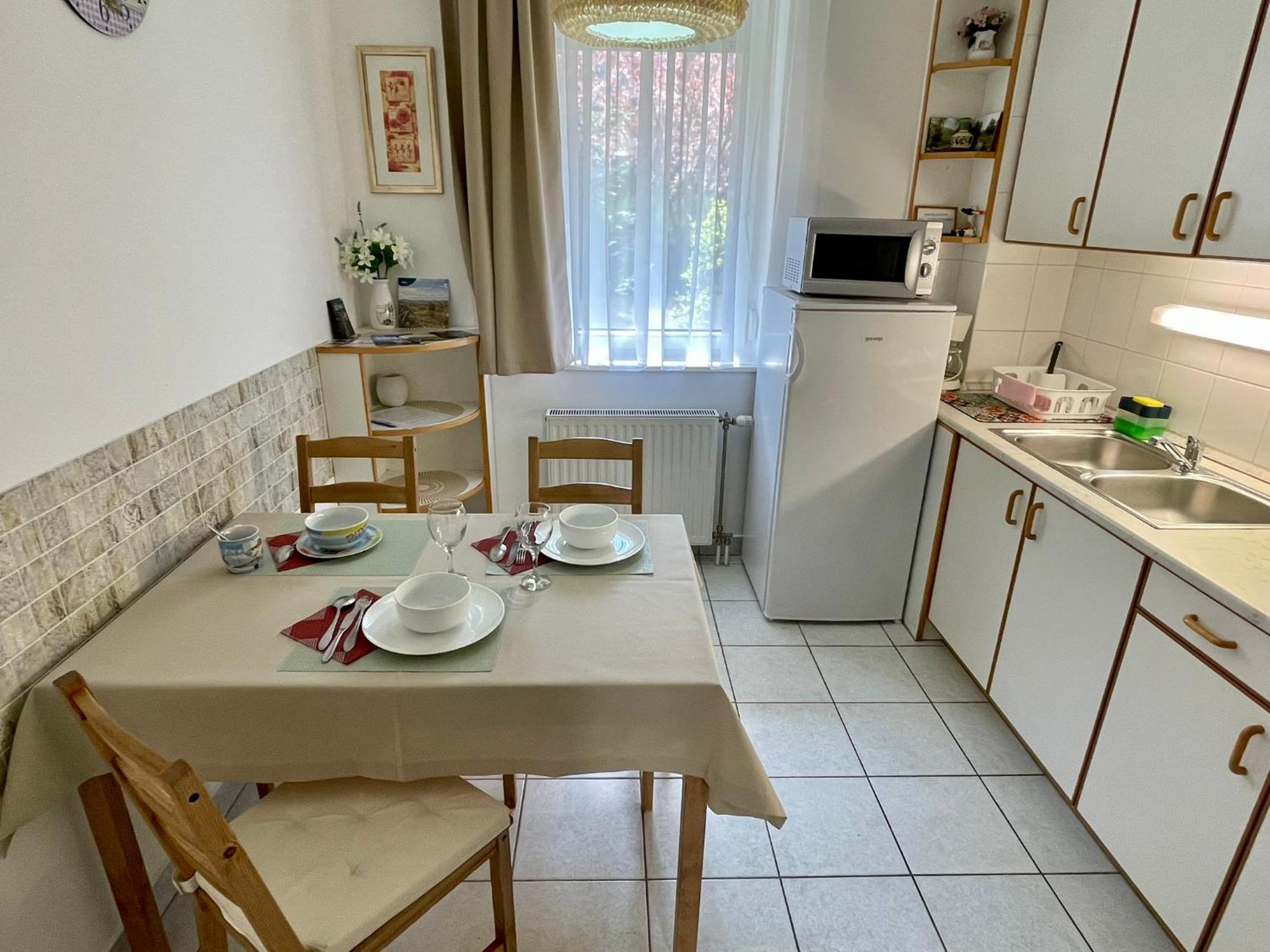 Tavirozsa 1A Apartment Hévíz Екстериор снимка